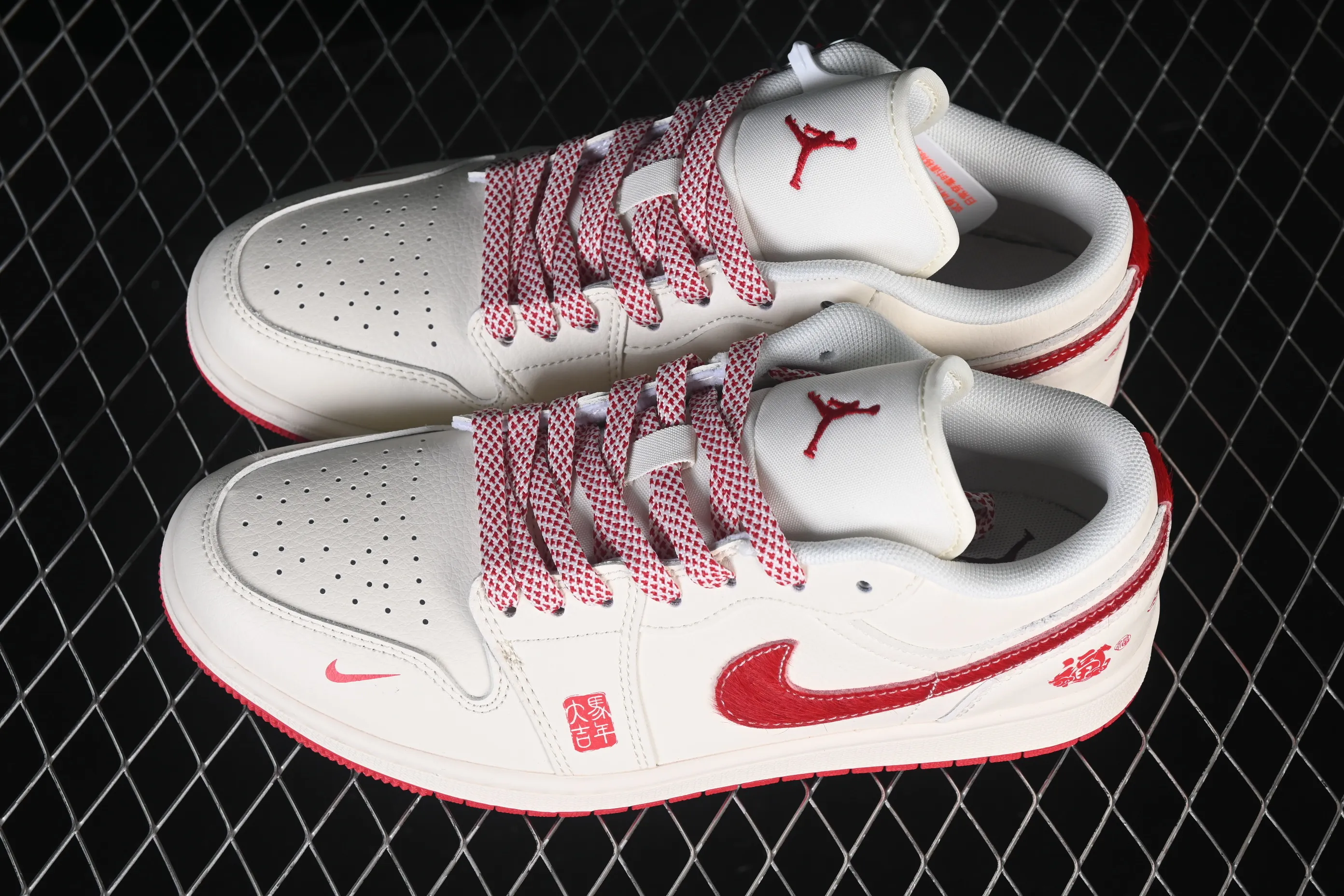 All categories Air Jordan Jordan series basketball shoes Air Jordan 1 Low High-end customized low-top sneakers Air Jordan 1 Low AJ1 Joe 1 Year of the Horse limited edition Good Luck High-end customized low-top retro basketball shoes MZ9588-845